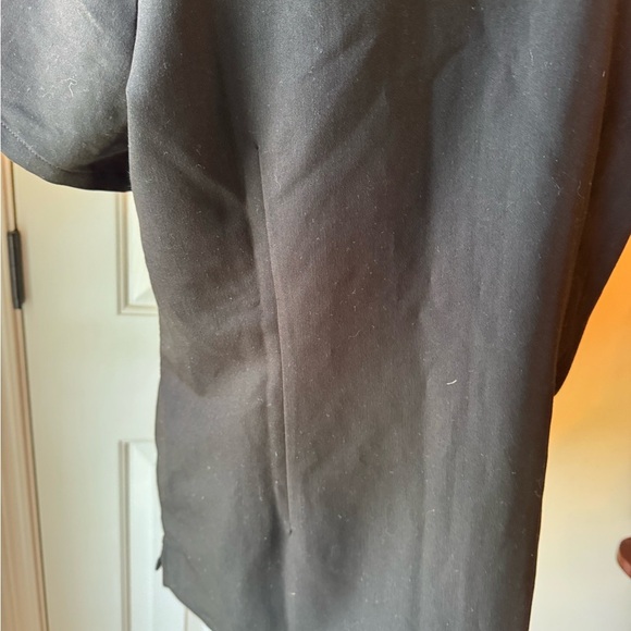 Figs Black V-Neck Scrub Top style # FW1100- medium - Picture 5 of 10